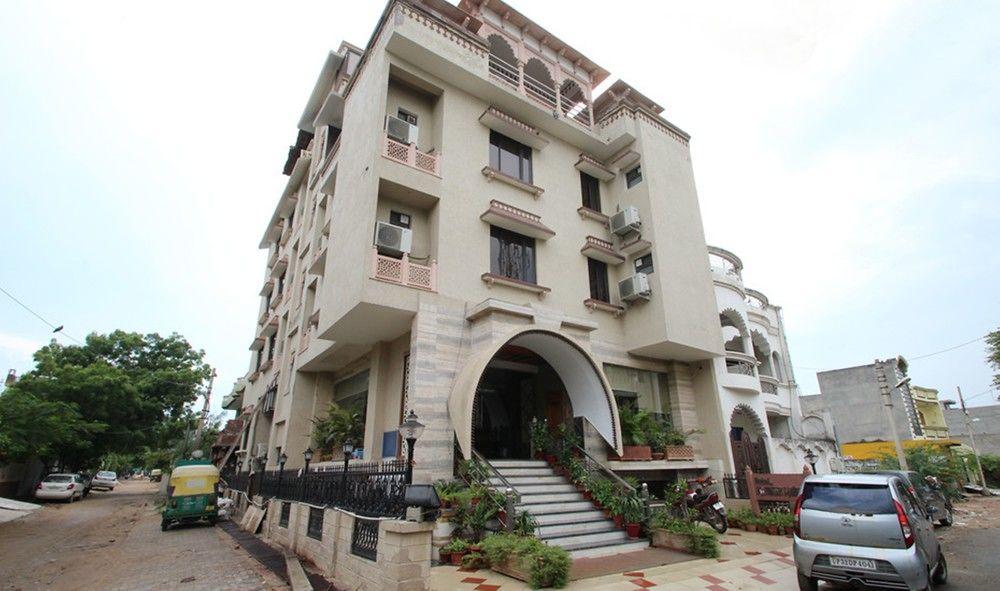Oyo Flagship Hotel Rudra Palace Агра Экстерьер фото