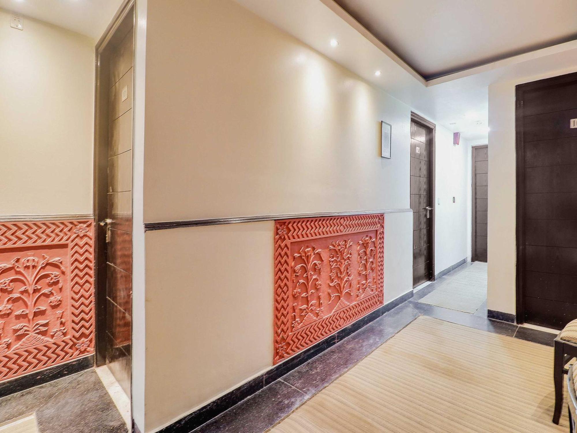 Oyo Flagship Hotel Rudra Palace Агра Экстерьер фото