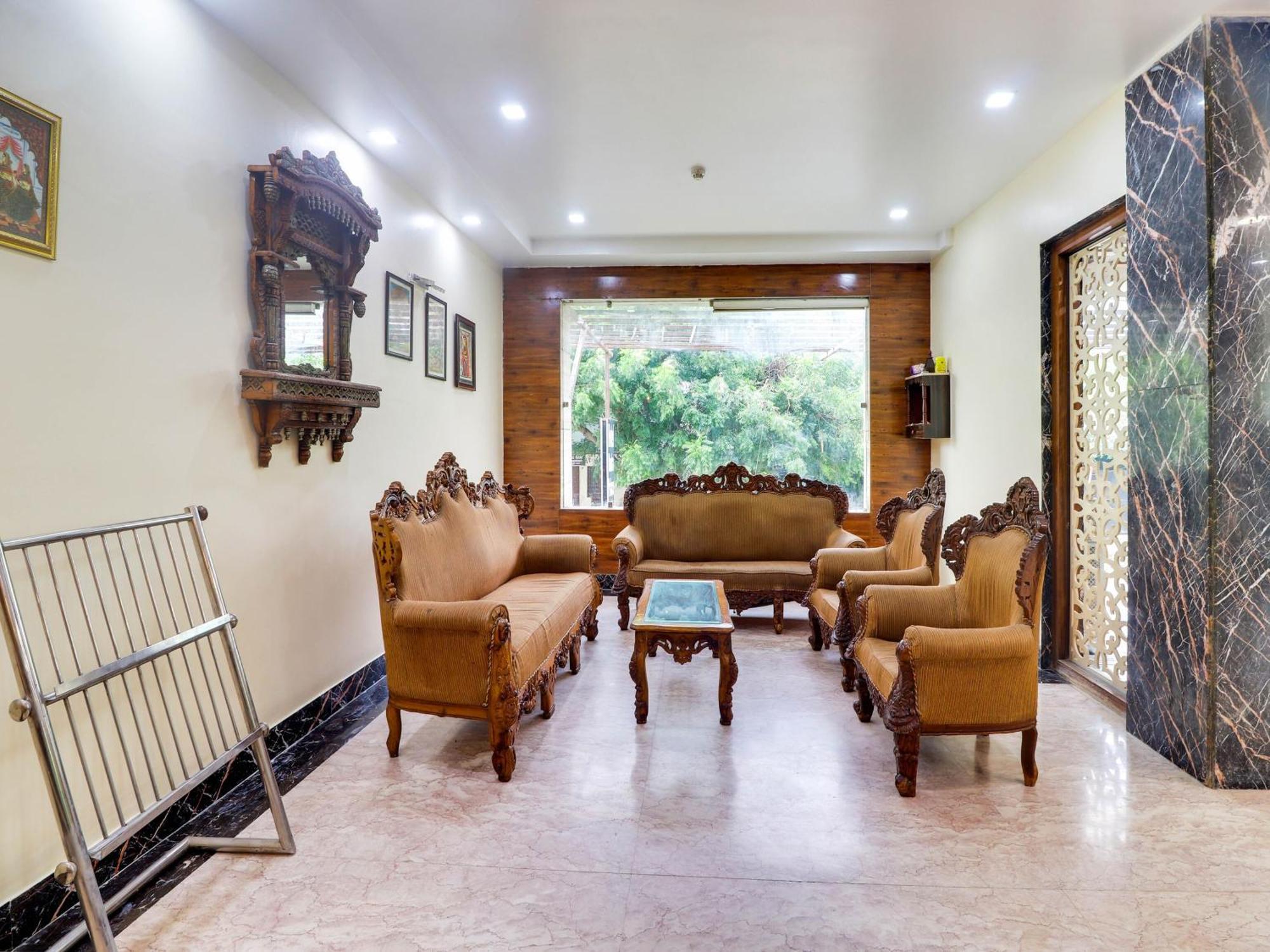 Oyo Flagship Hotel Rudra Palace Агра Экстерьер фото