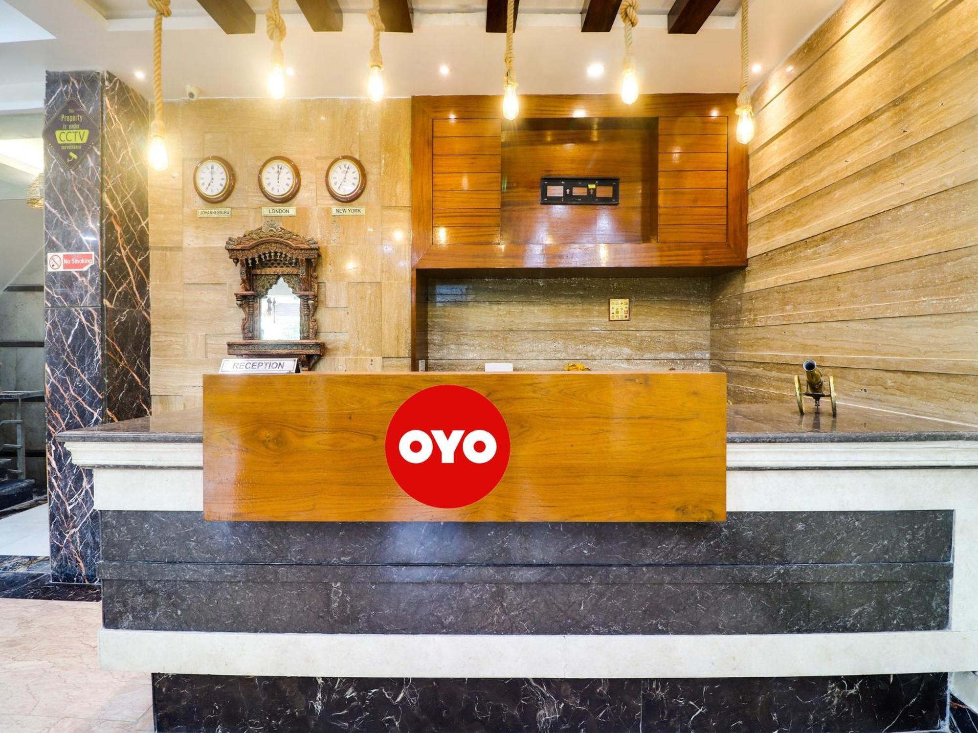 Oyo Flagship Hotel Rudra Palace Агра Экстерьер фото