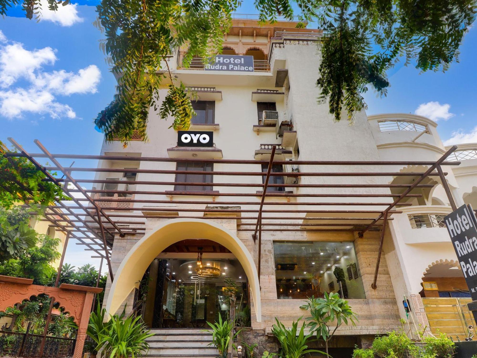 Oyo Flagship Hotel Rudra Palace Агра Экстерьер фото